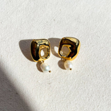 Alma Earrings