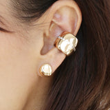 Center Crystal Line Chunky Ear Cuff