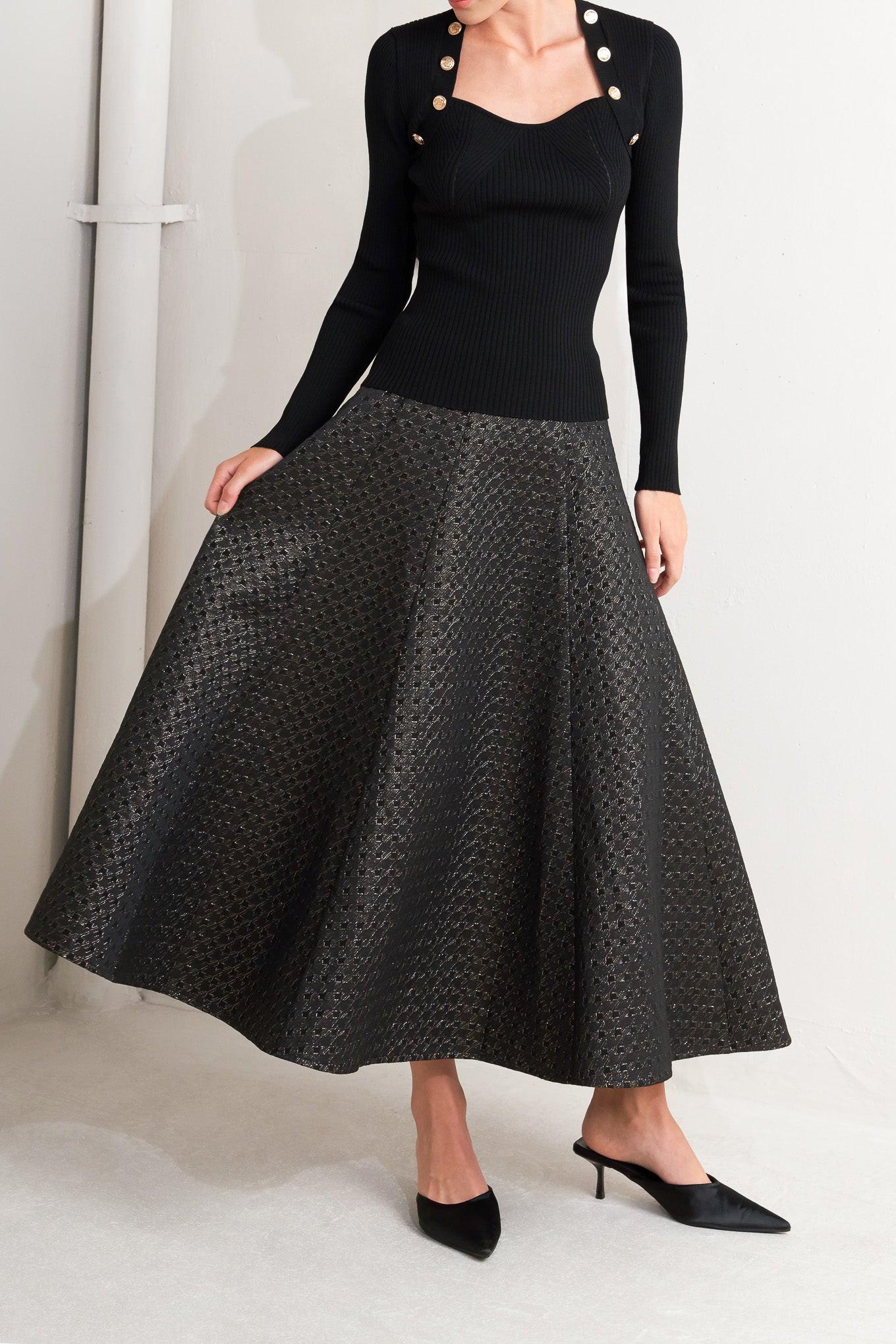 Flying Tomato Evening Sculpt Metallic Woven Circle Skirt in black/gold