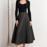 Flying Tomato Evening Sculpt Metallic Woven Circle Skirt in black/gold