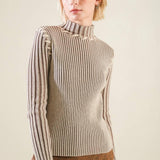 CANDID LOVE SWEATER TOP