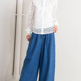 CLOUD ROMANCE WOVEN LACE TOP