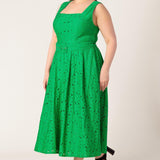 DAFFODILS & DAYDREAMS WOVEN LACE MIDI DRESS