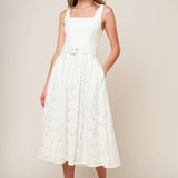 DAFFODILS & DAYDREAMS WOVEN LACE MIDI DRESS