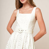 DAFFODILS & DAYDREAMS WOVEN LACE MIDI DRESS