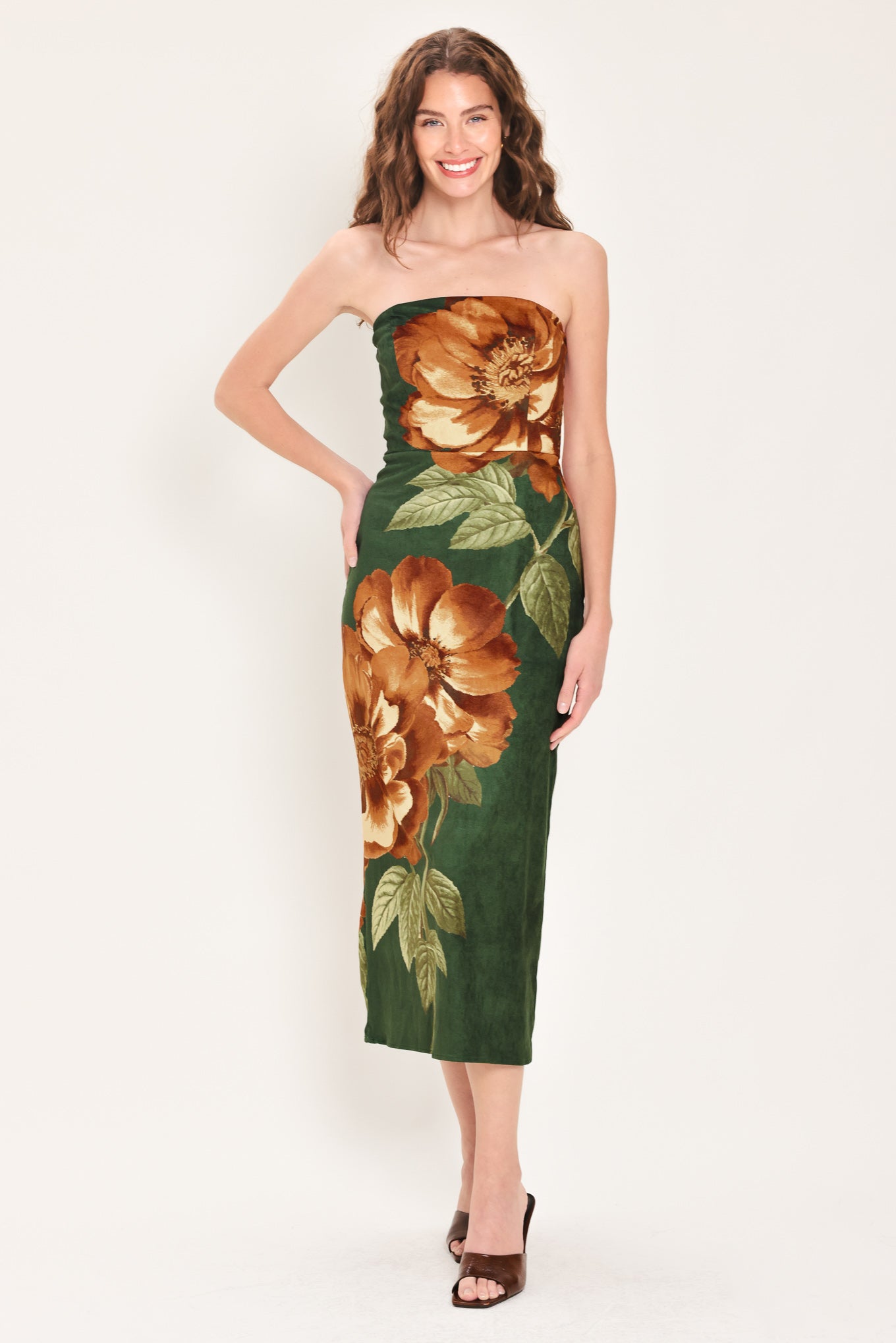 Flying Tomato Evergreen Enchantment Hunter Green Tube Midi Dress