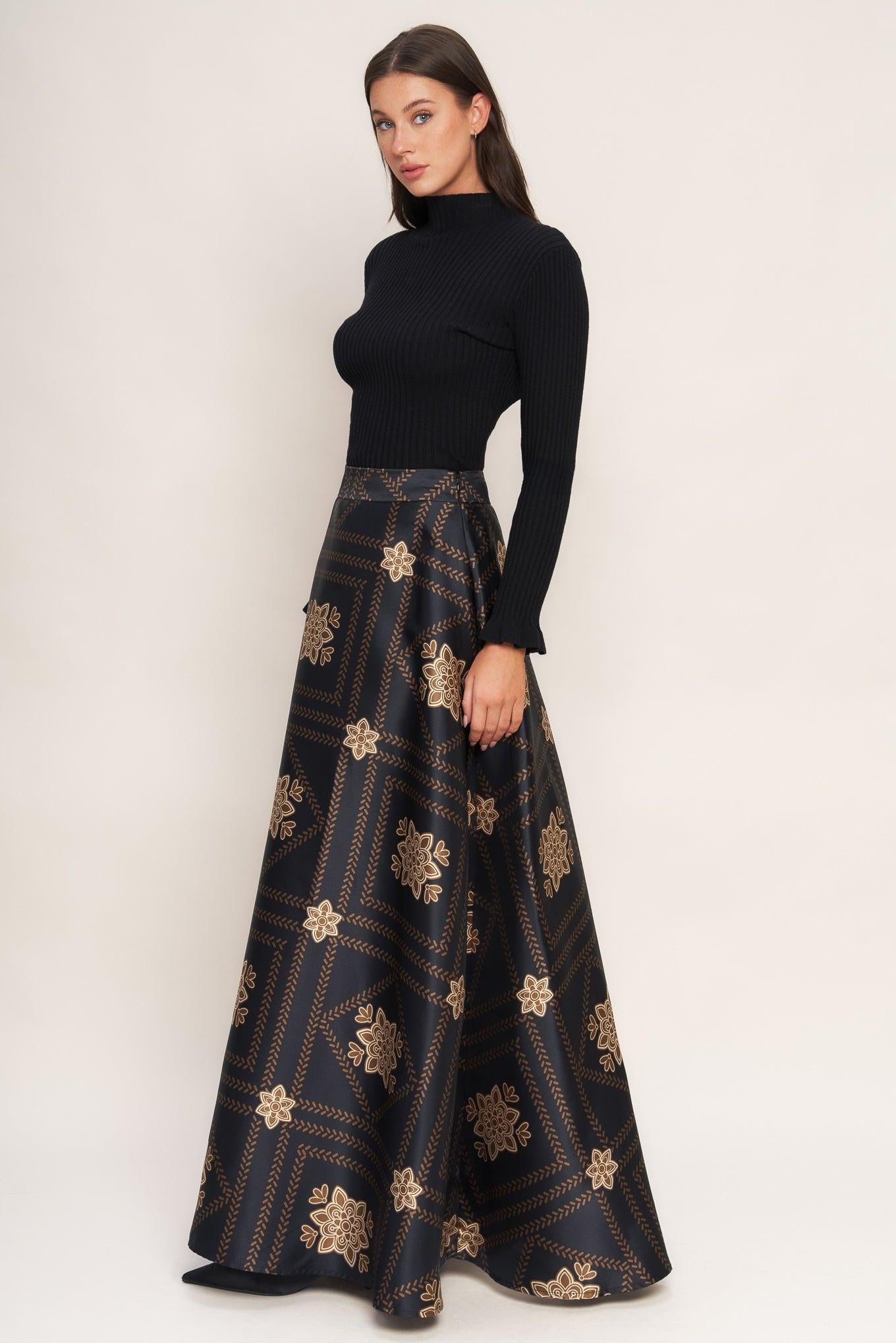 Flying Tomato Ornamental Nights Woven Maxi Circle Skirt in black