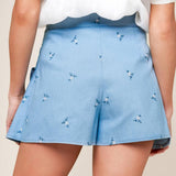 MOMENT OF CLARITY LIGHT INDIGO WOVEN SKORT
