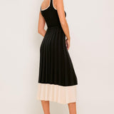 MODERN MUSE KNIT MIDI DRESS