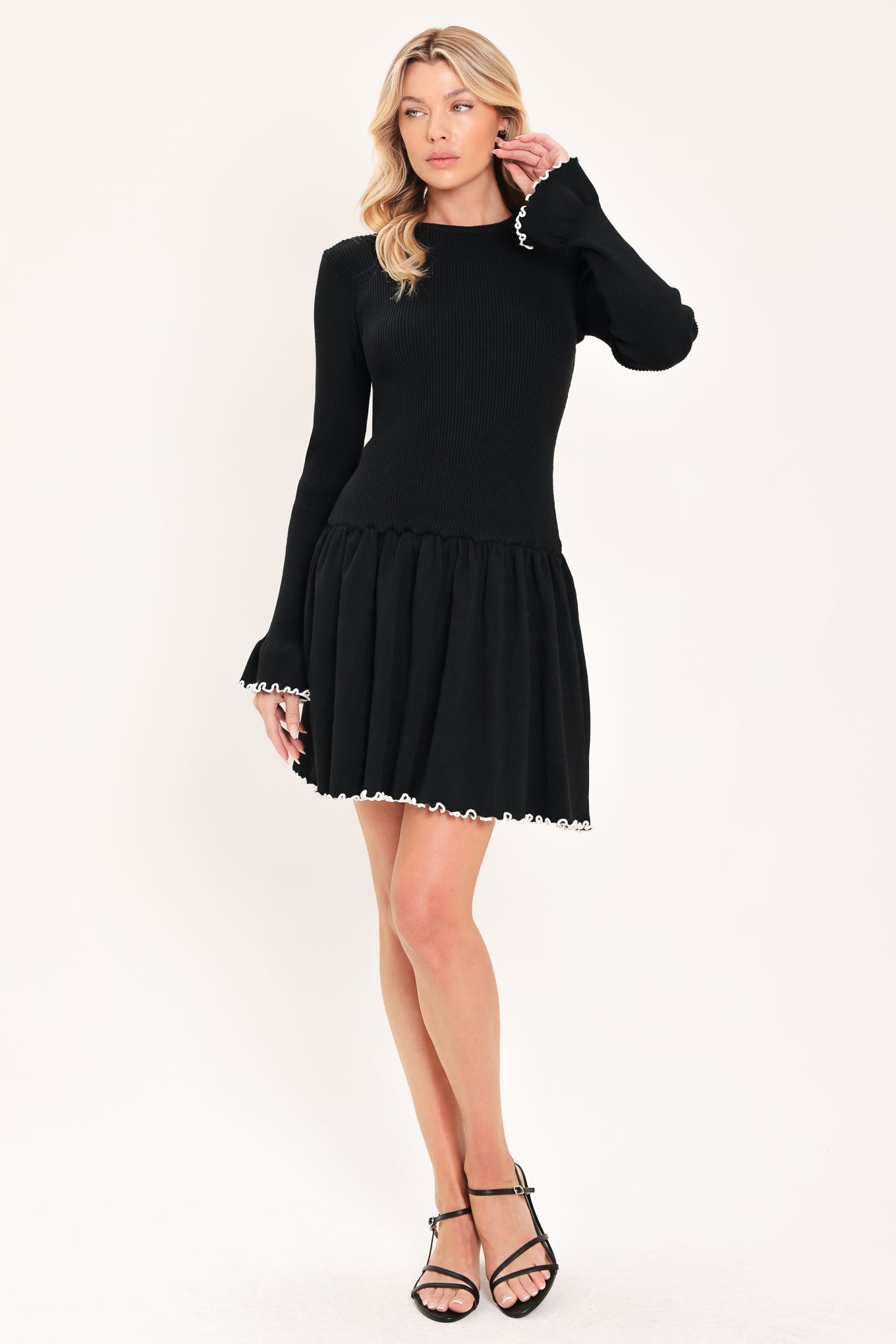 Flying Tomato Noir Trim Sweetheart Sweater Mini Dress in black/white