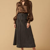 THE ART OF BALANCE WOVEN SATIN TOP