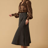 THE ART OF BALANCE WOVEN SATIN TOP