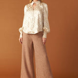 THE ART OF BALANCE WOVEN SATIN TOP