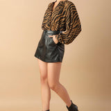 LOVING MYSELF WOVEN TOP