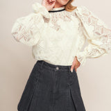 PRECIOUS LOOK IVORY WOVEN LACE TOP