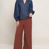STITCH STORY LIGHTWEIGHT DENIM TOP