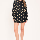 URBAN CIRCLES WOVEN TOP