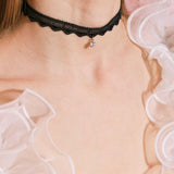 PRETTY IN LOVE CHOKER