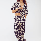 Cropped Shirt With Knot in Bauhaus Abstract Black and White Print