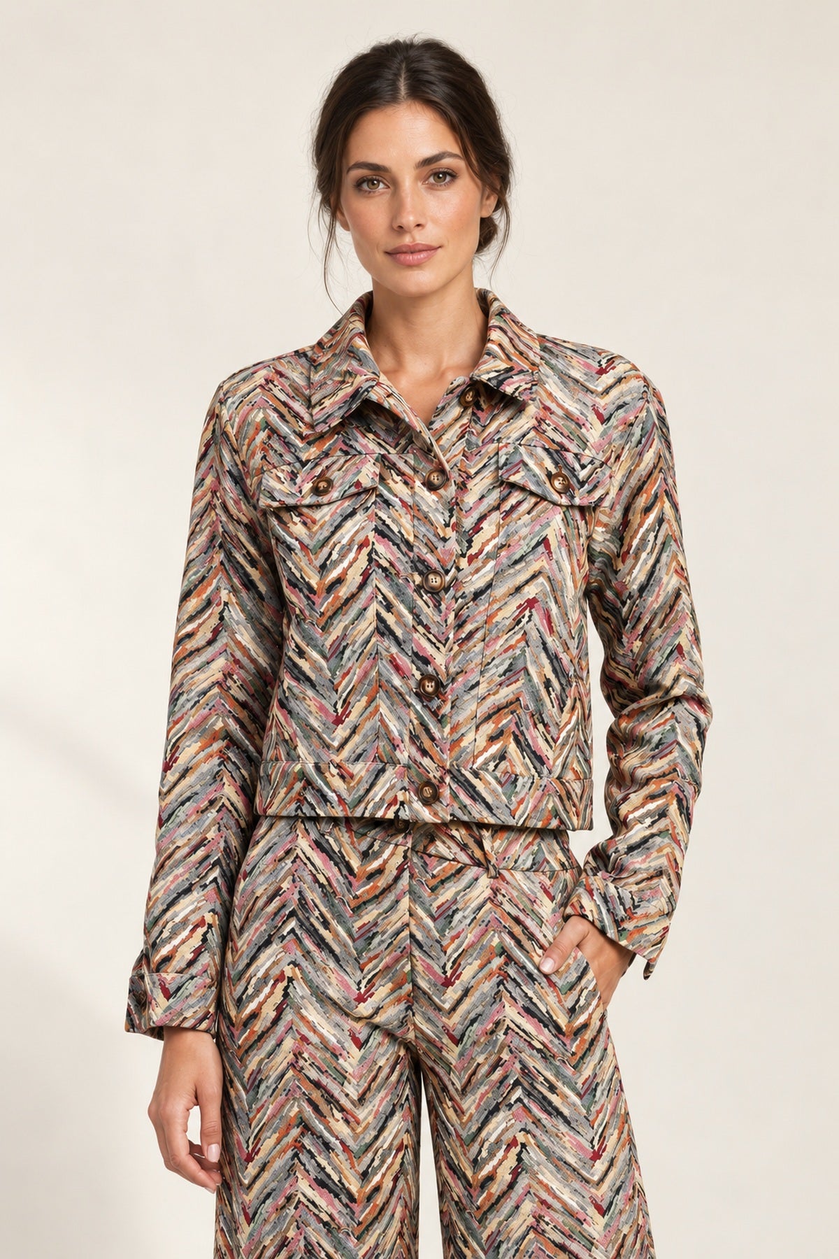 Héloïse Jacquard Jacket in Multico Chevron, front view on a model against an ivory background