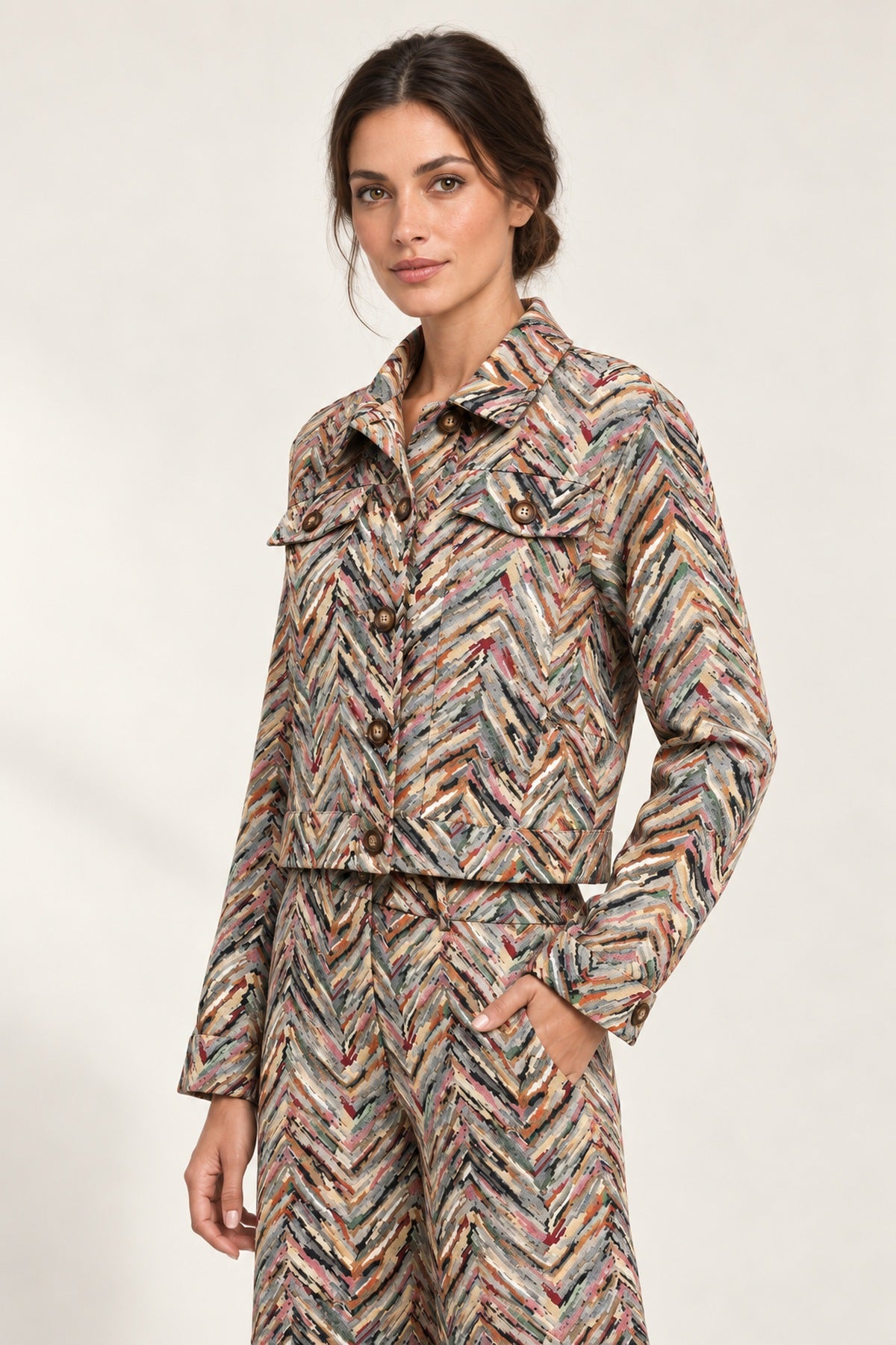 Héloïse Jacquard Jacket in Multico Chevron, three-quarter view showing the collar and button cuff