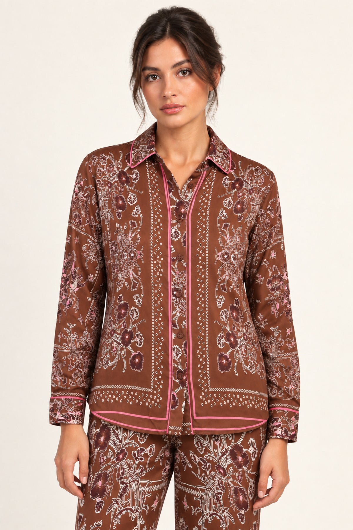 Séverine Passila Chocolate shirt, front model view on an ivory studio backdrop
